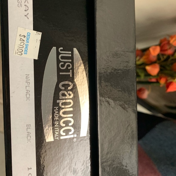 Just Capucci Boots Heels - Picture 2 of 5